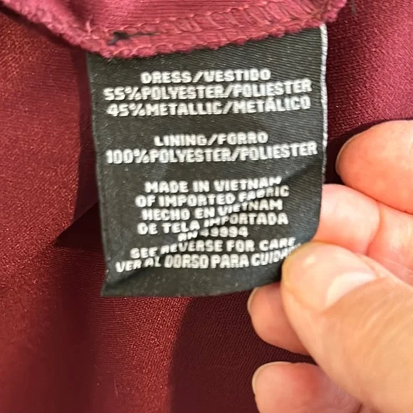 R & M Richards Burgundy gown - Picture 8 of 9